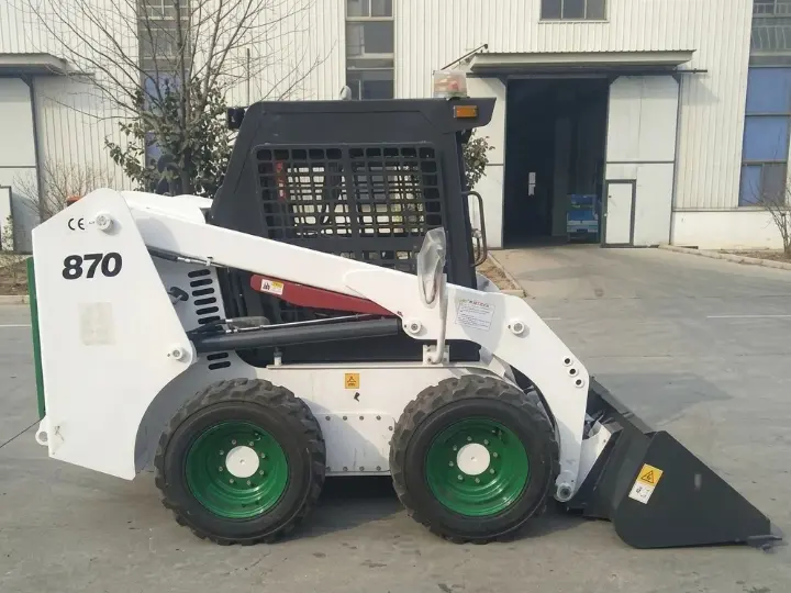 Model 870 Skid Steer Loader
