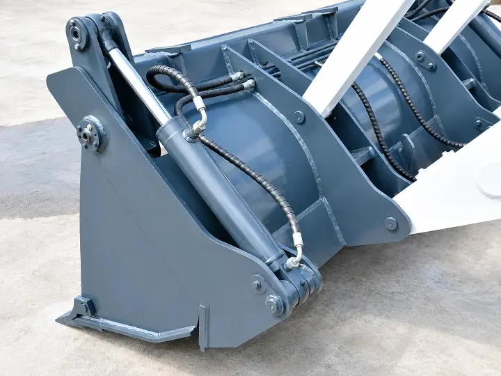 Excavator bucket