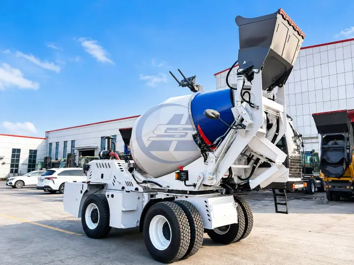 Malaysian Customer Receives 2 Self-Loading Concrete Mixers and 2 Trailer Concrete Pumps